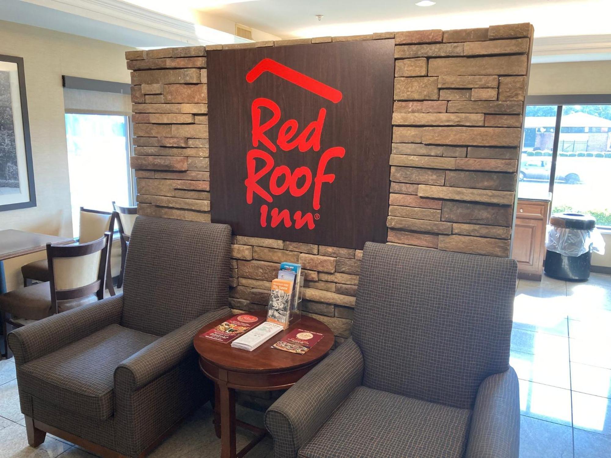 Red Roof Inn Newport News - Yorktown Extérieur photo