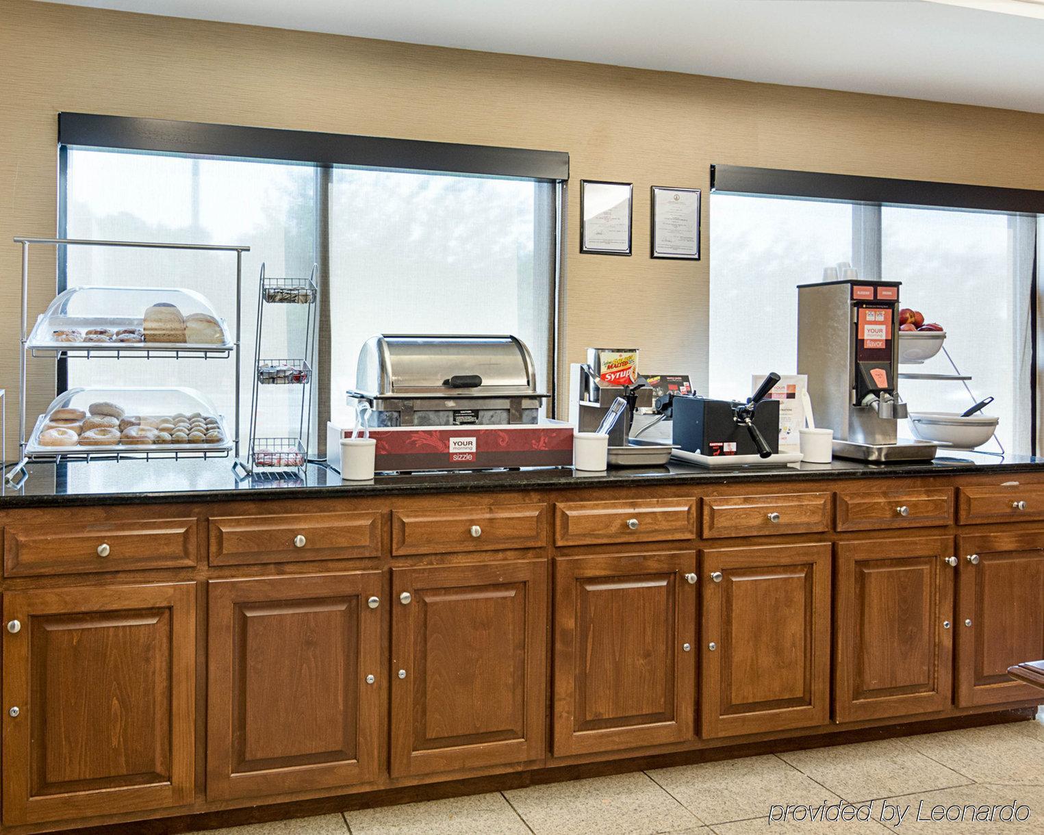 Red Roof Inn Newport News - Yorktown Extérieur photo